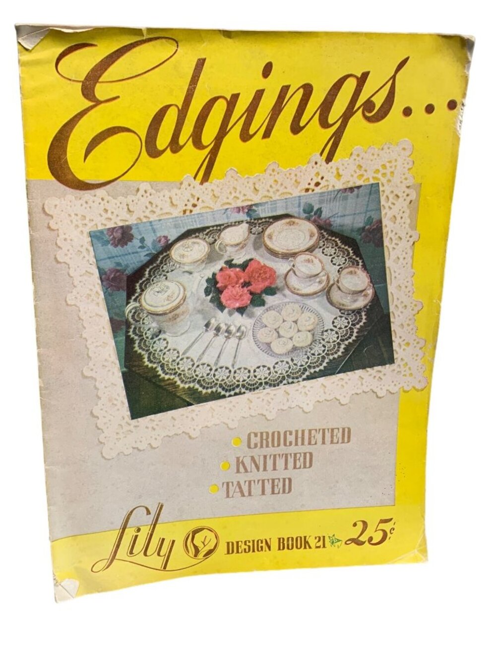 Vintage Lily Edgings Design Book 21 - Crocheted Knitted & Tatted Patterns